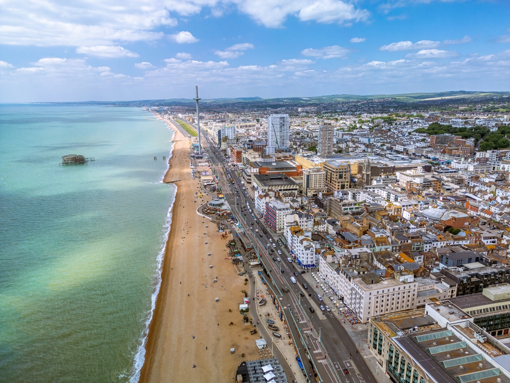 London holiday let prices soar 17% in scorching June: PriceLabs STR Index